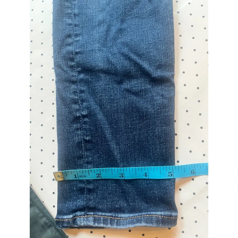 AG Adriano Goldschmied Women 28R Slim Straight Stretch Jeans Medium Wash USA